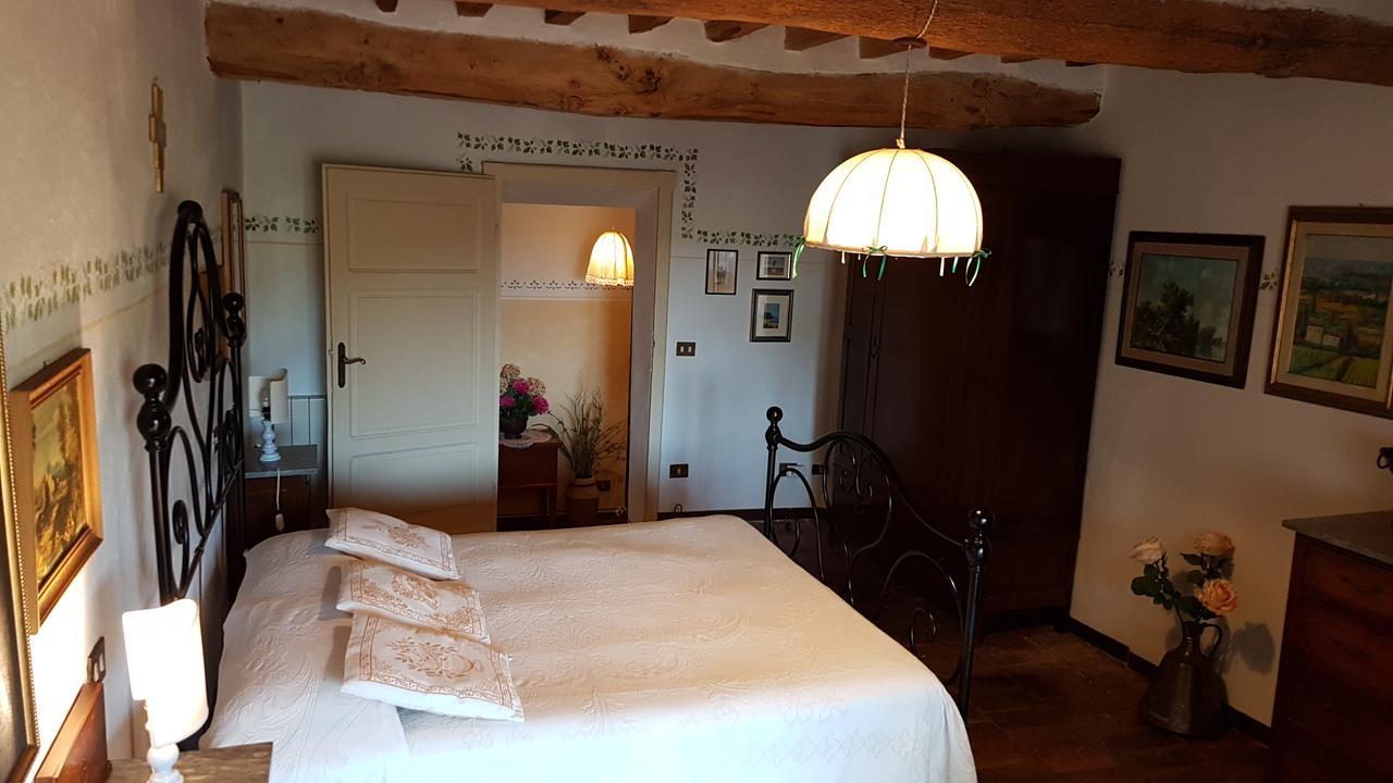 La Romita Ospitalita Rurale Familiare Villa Montisi Exterior photo
